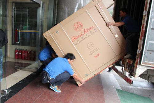 合水钢琴贵重工艺品无忧运